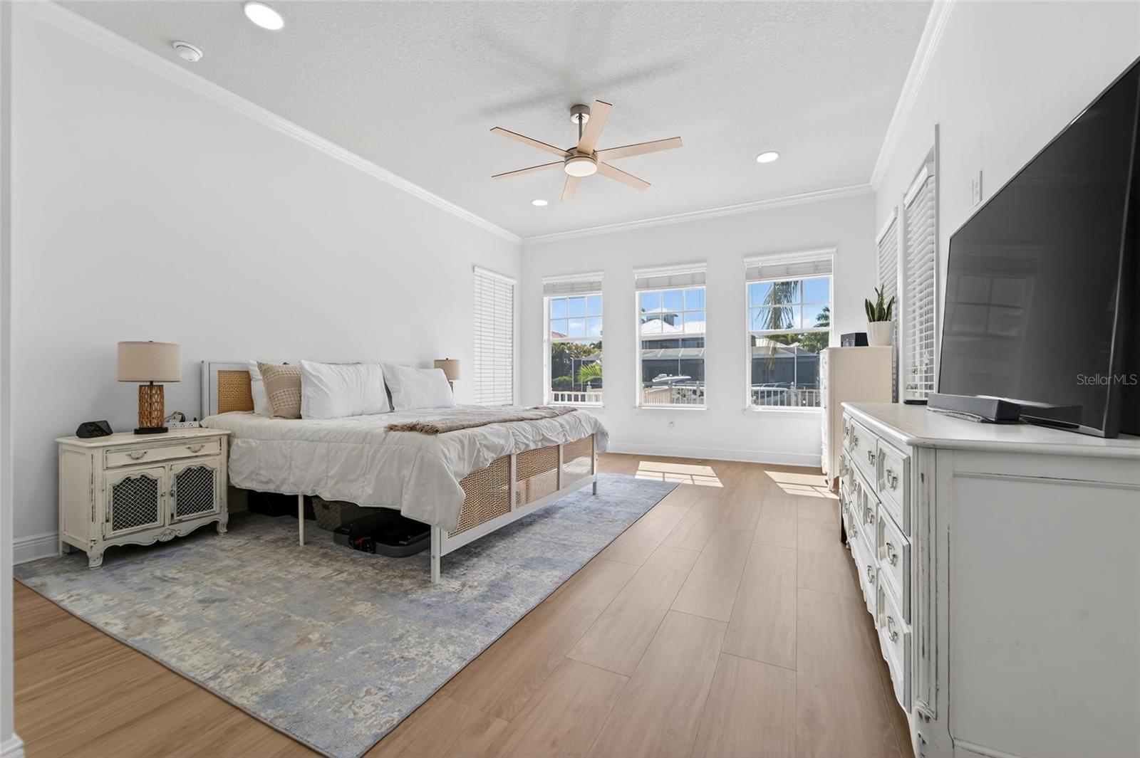 MIRABAY PH 2A-2 - Residential