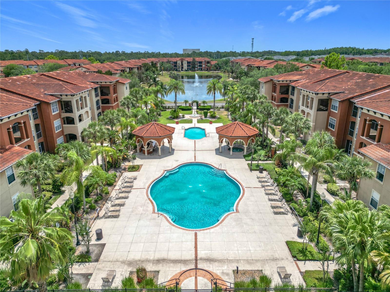 PALMS CLUB CONDO - Residential Lease