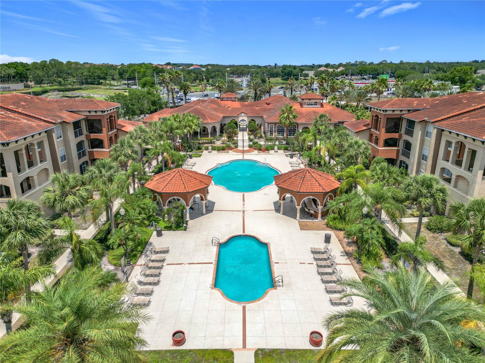 PALMS CLUB CONDO - Residential Lease