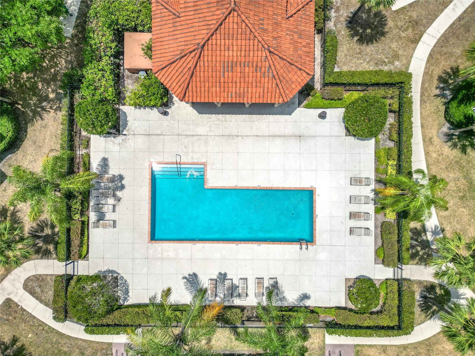 PALMS CLUB CONDO - Residential Lease