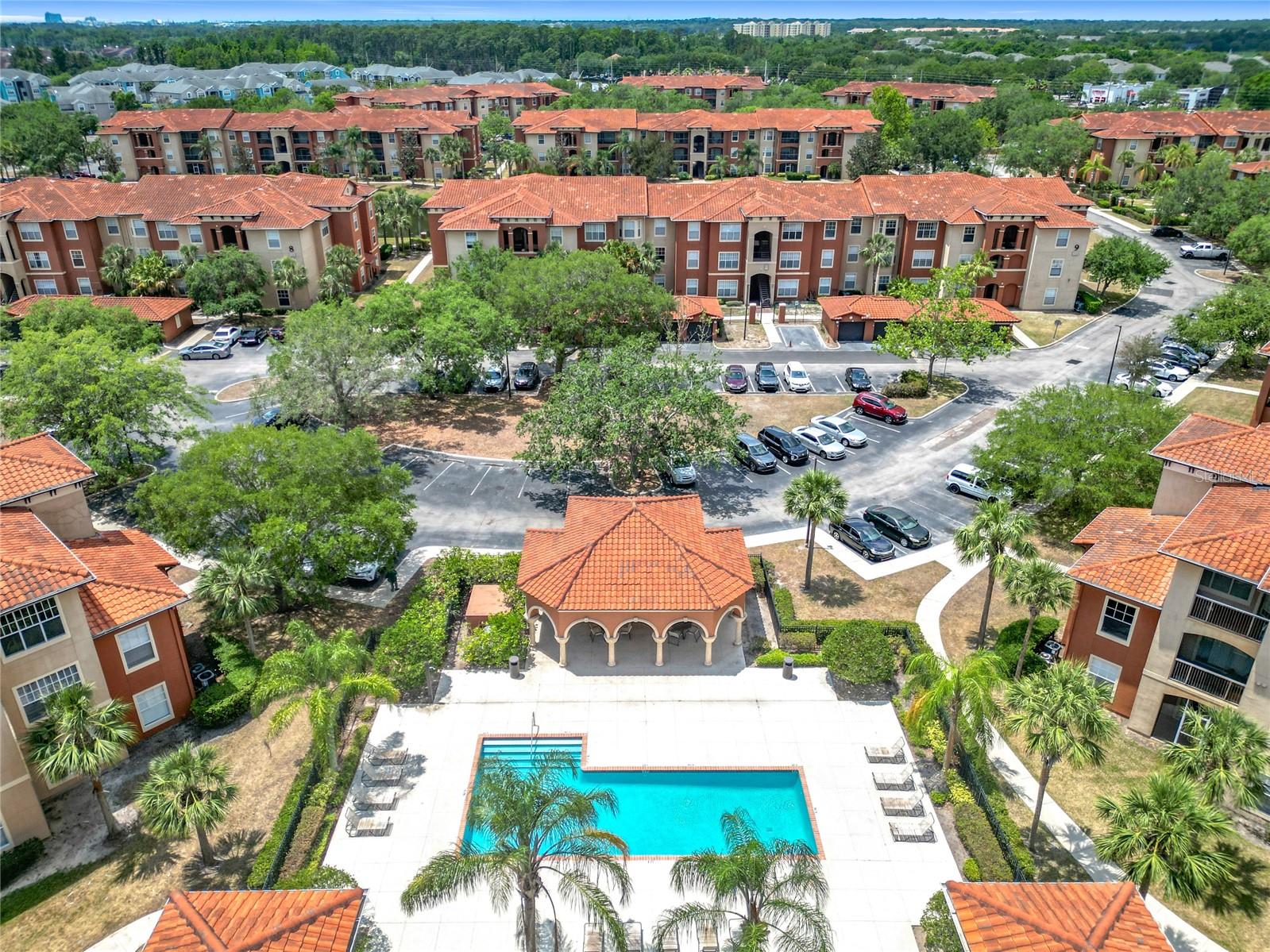 PALMS CLUB CONDO - Residential Lease