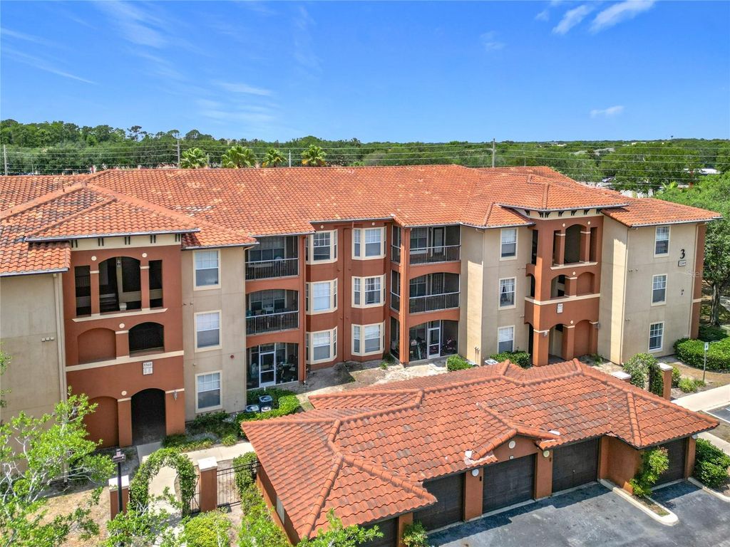 Photo of 5506 Metrowest Boulevard #211, Orlando, FL 32811 (MLS # O6368307)