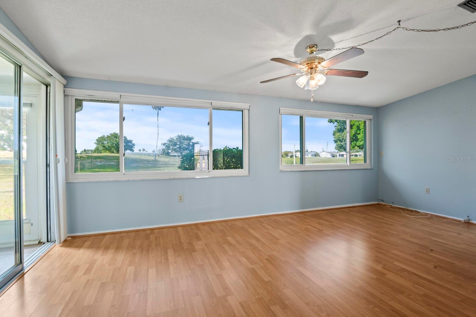 DEL WEBB SUN CITY FLR UNIT 0 - Residential