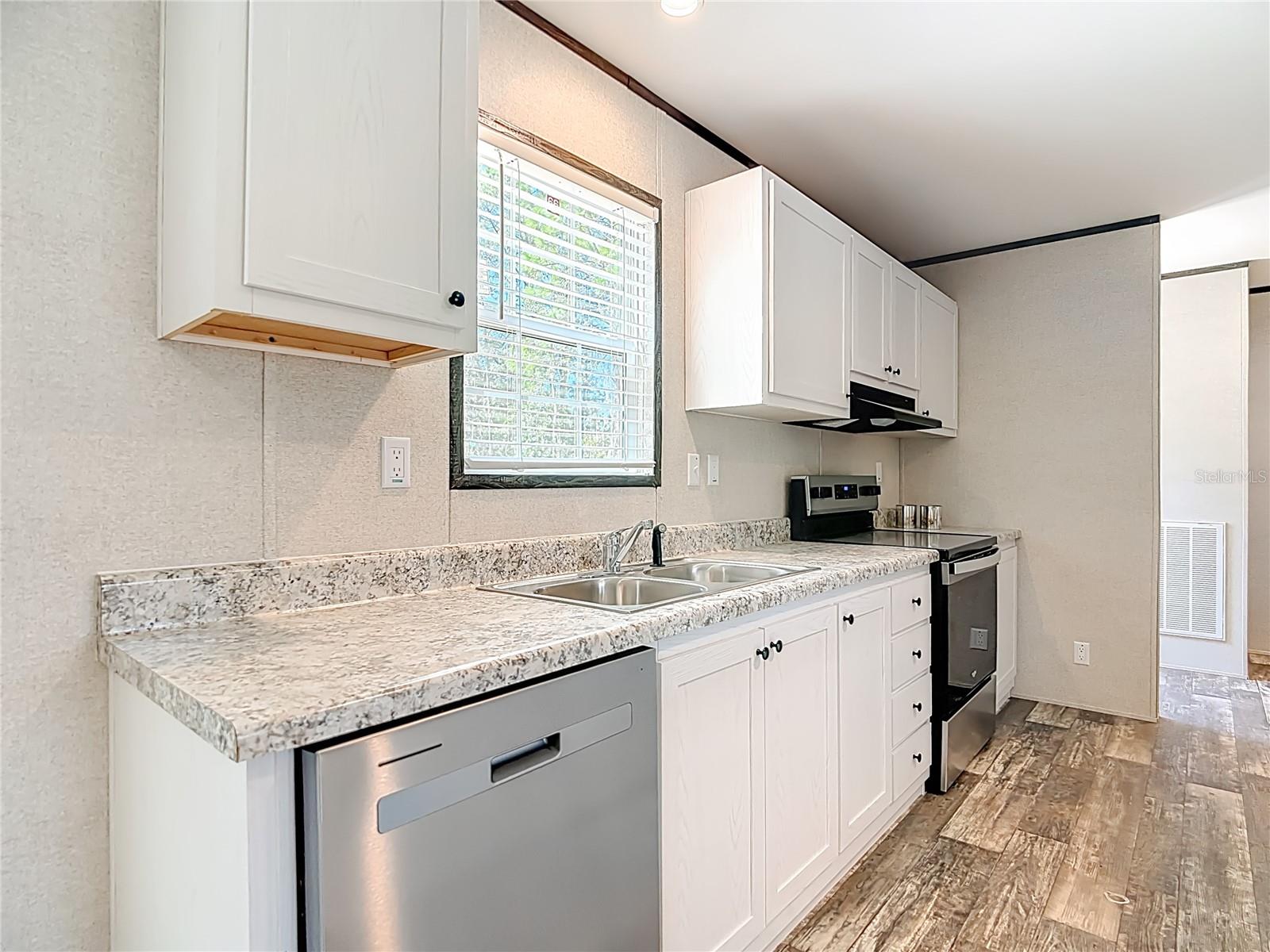 MONEYTREE RANCHETTES SUB - Residential