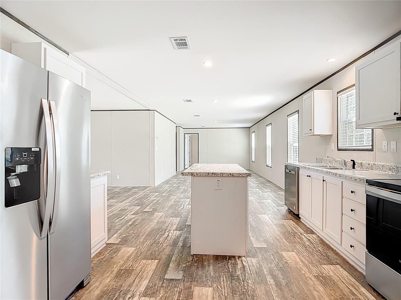 MONEYTREE RANCHETTES SUB - Residential