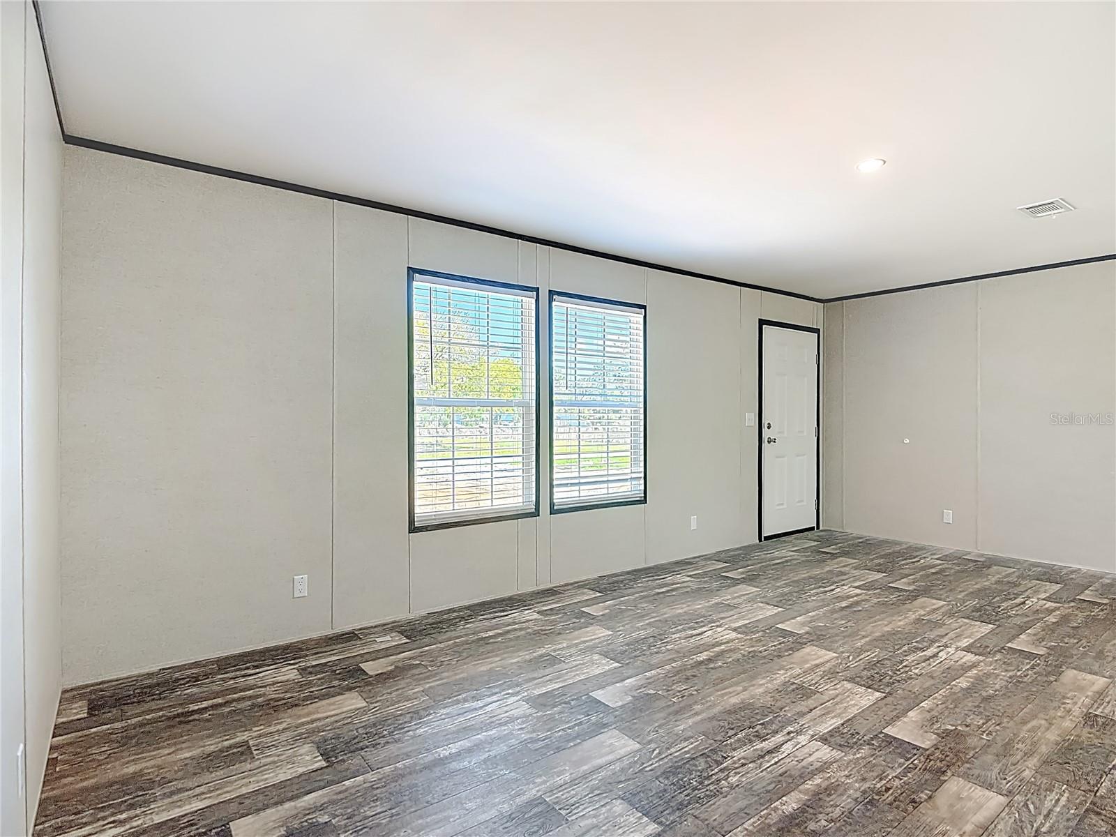 MONEYTREE RANCHETTES SUB - Residential