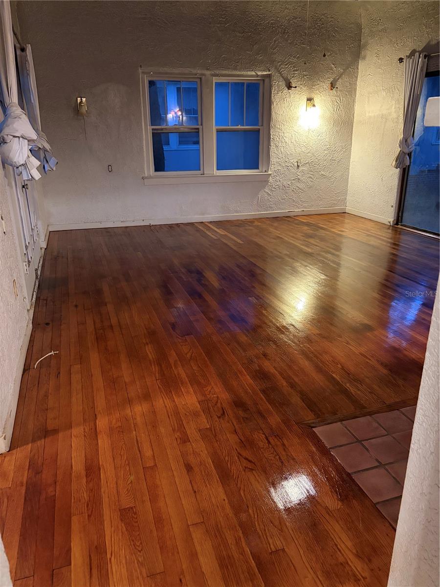 19 W PENDLETON AVENUE