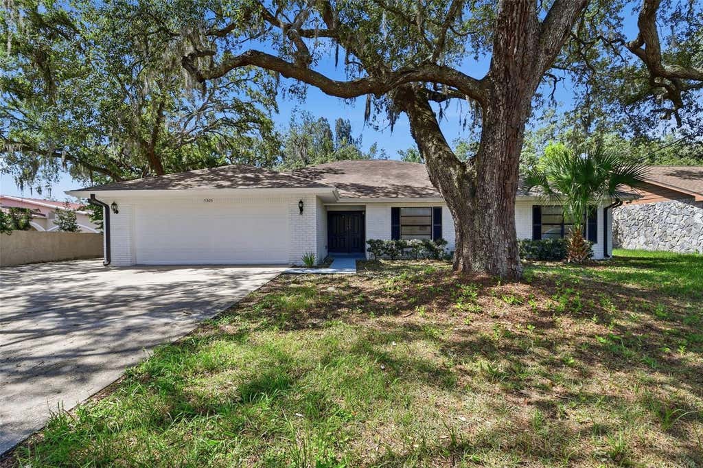 Photo of 5305 E 127th Avenue, Tampa, FL 33617 (MLS # W7887084)