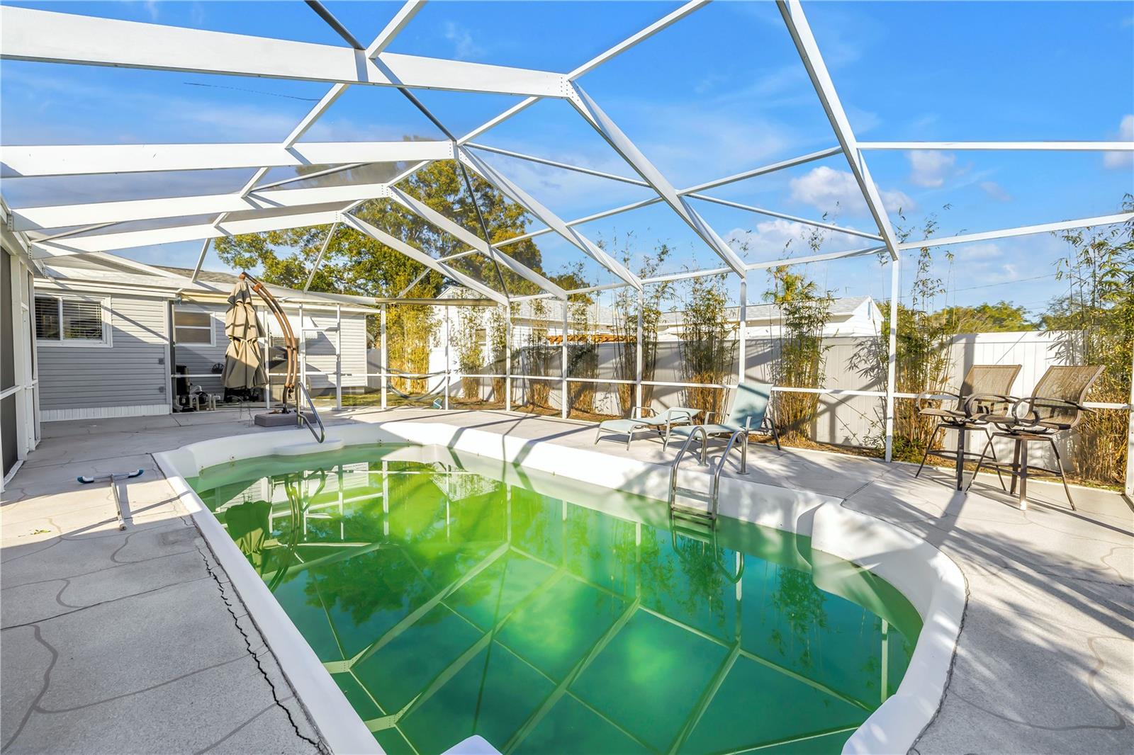 SNELL SHORES - Residential