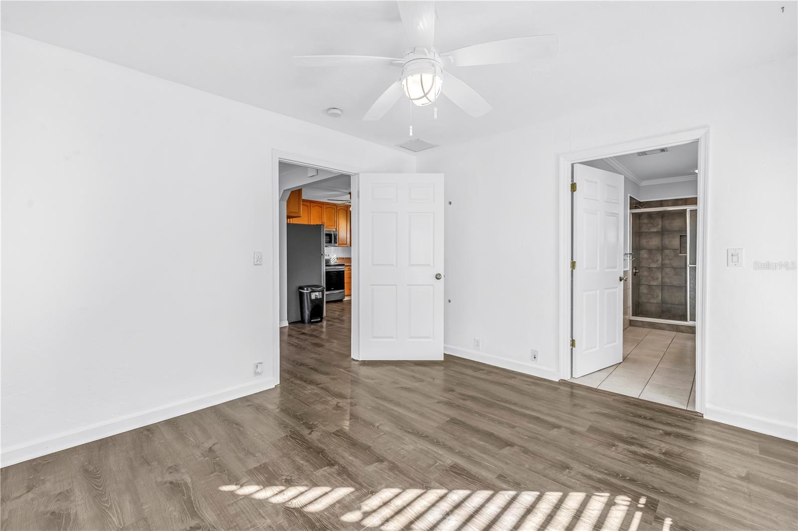 SNELL SHORES - Residential