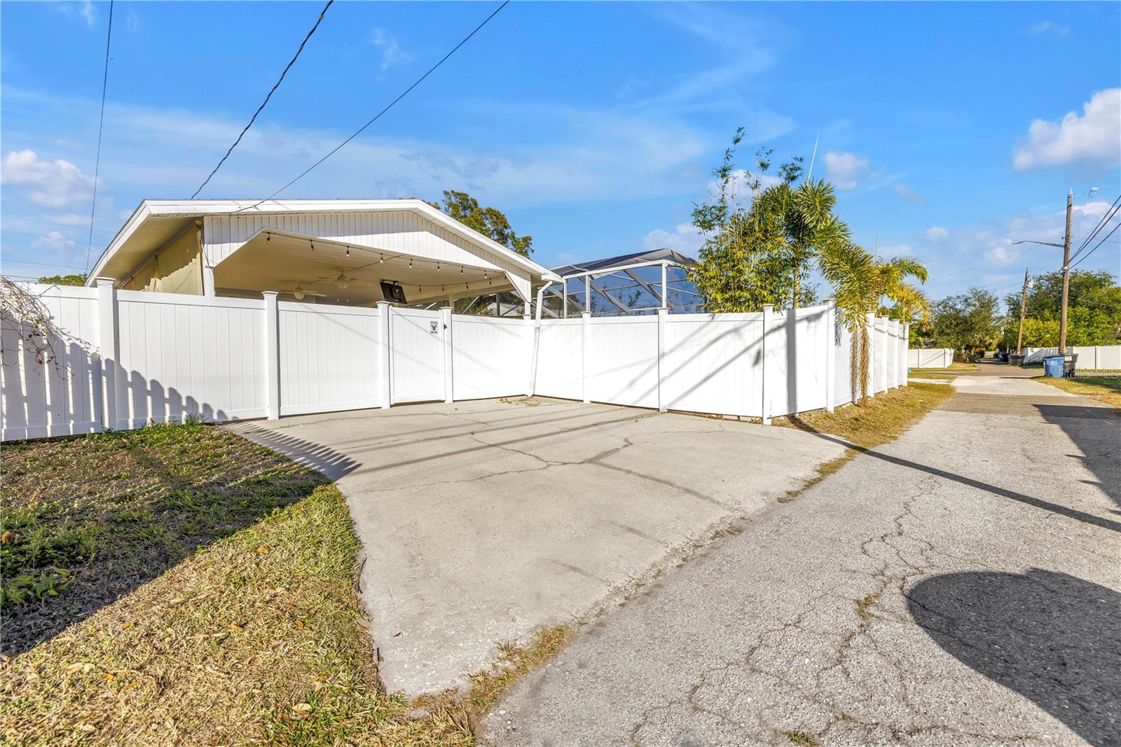 SNELL SHORES - Residential