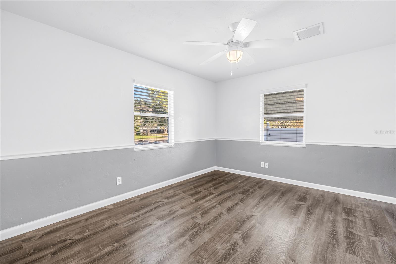 SNELL SHORES - Residential