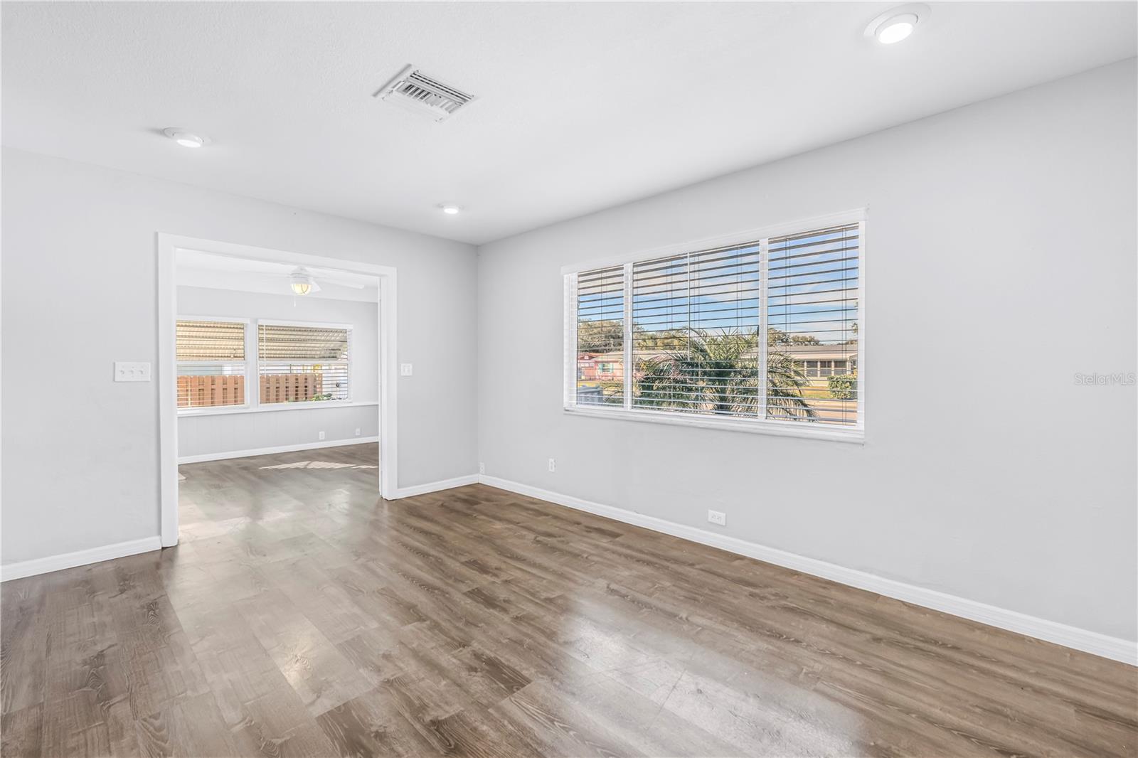 SNELL SHORES - Residential