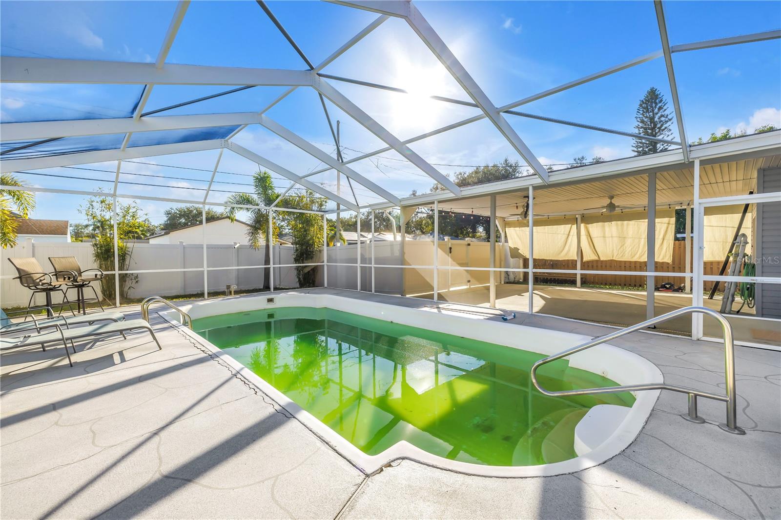 SNELL SHORES - Residential