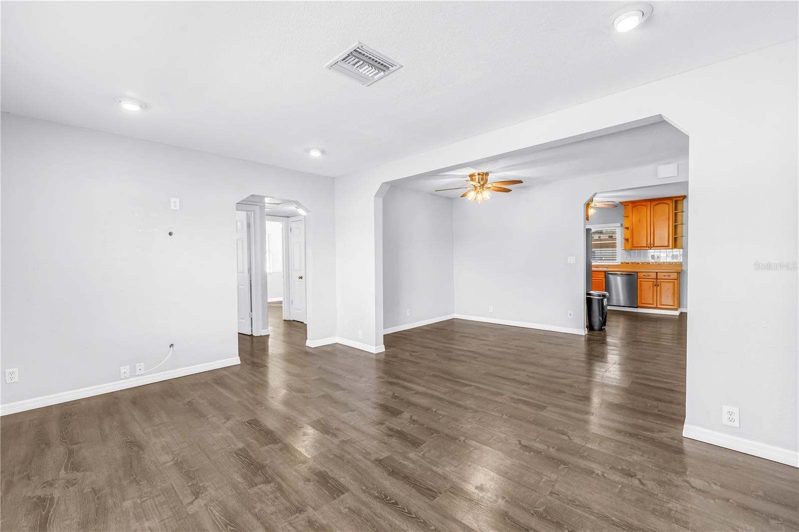 SNELL SHORES - Residential