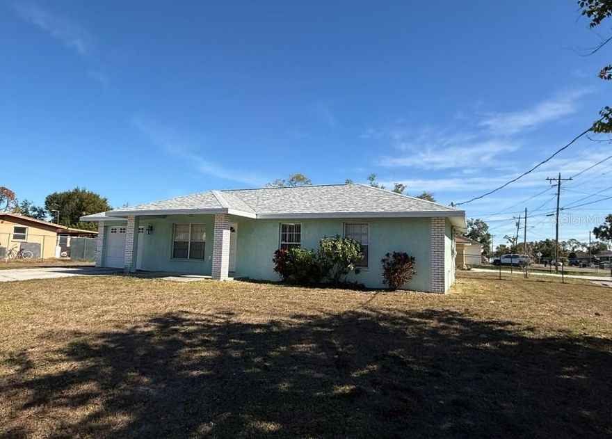Well-maintained 3BR/2BA single-family home located in an established Palmetto neighborhood. This residence features an open and functional floor plan with abundant natural light. The living and dining areas connect to a spacious kitchen offering generous cabinet and counter space. The primary bedroom includes an ensuite bath, and all bedrooms are carpeted for added comfort. Secondary bedrooms are well-sized and versatile. Tile and laminate flooring are found in the main living areas for easy upkeep.
The property offers a large, open yard with ample outdoor space for recreation, gardening, or relaxation. Driveway provides parking for multiple vehicles. Conveniently located near US-301, I-275, shopping, restaurants, parks, and the Manatee River waterfront, with easy access to Bradenton, St. Petersburg, and Gulf beaches.
Pets considered with owner approval. No smoking. Available for immediate occupancy.