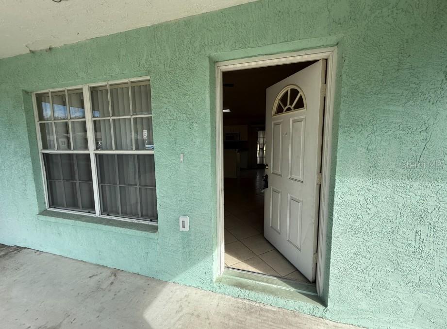 APOLLO PARK - Residential Lease