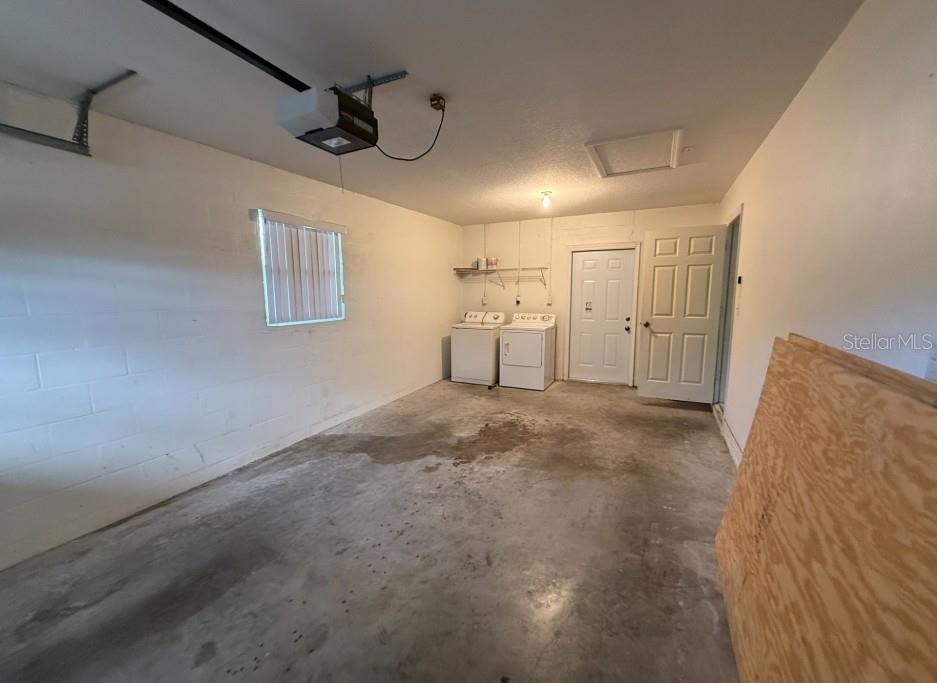 APOLLO PARK - Residential Lease