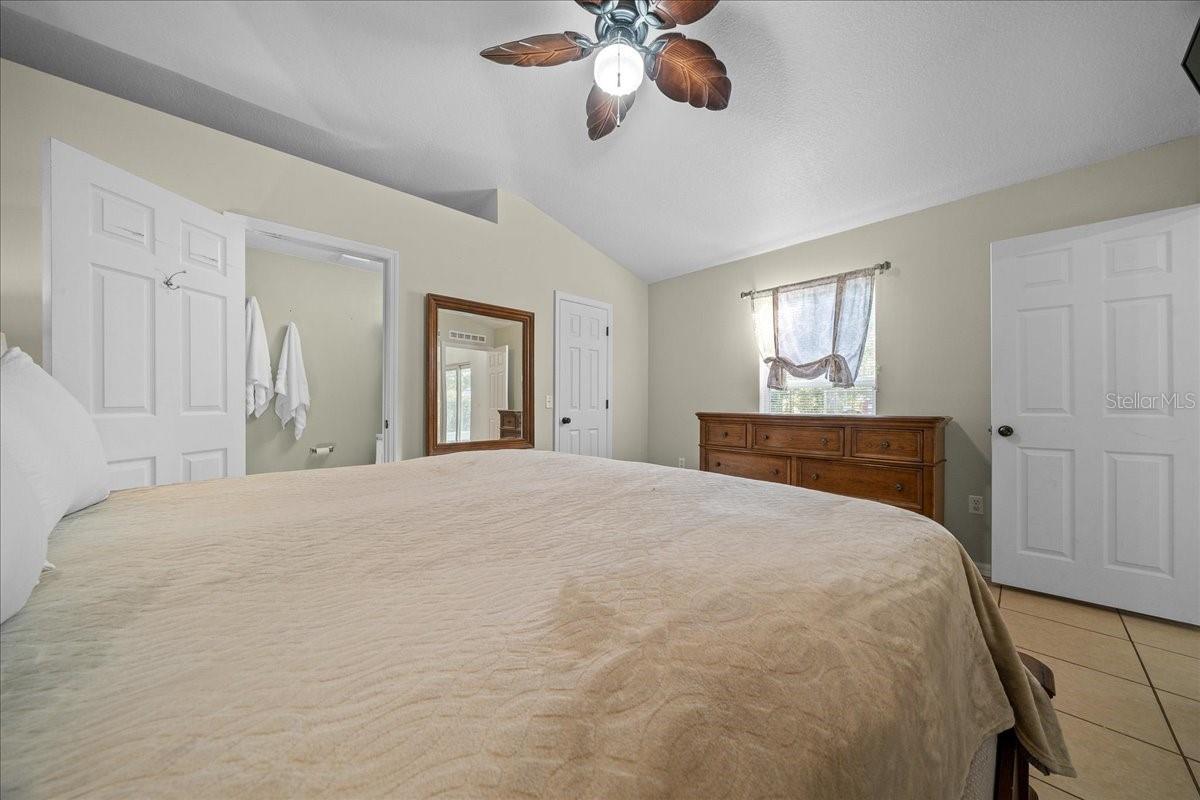 MARION OAKS UN 7 - Residential