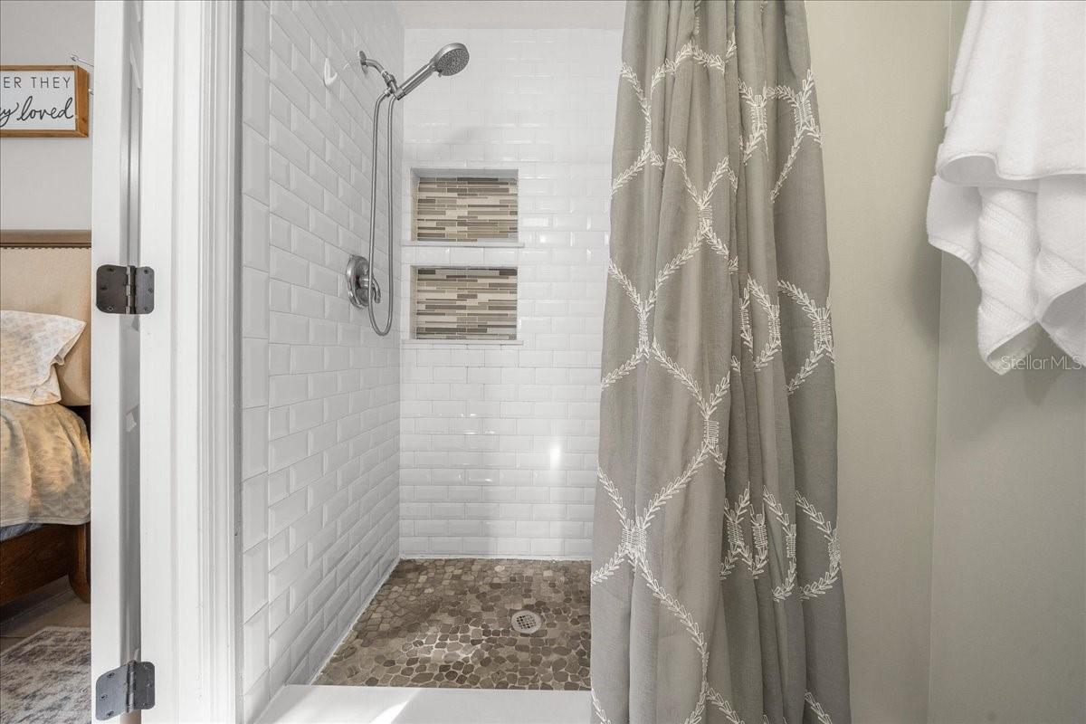 MARION OAKS UN 7 - Residential