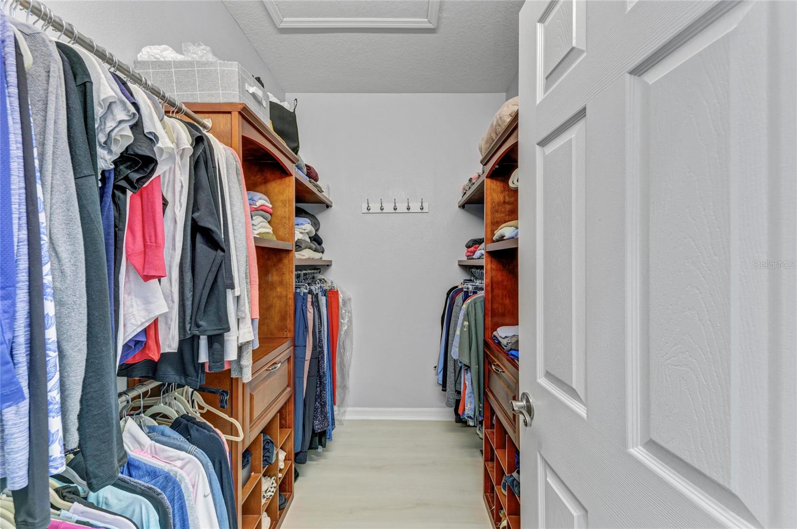 PALMA SOLA TRACE CONDO OR2185/736 - Residential