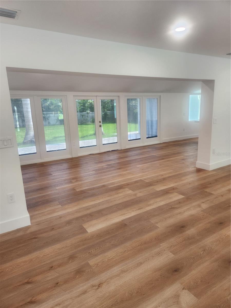 CHEROKEE PARK 2 - Residential Lease