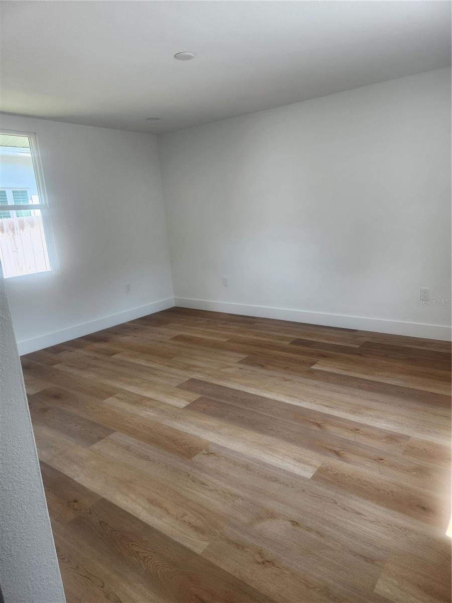 CHEROKEE PARK 2 - Residential Lease