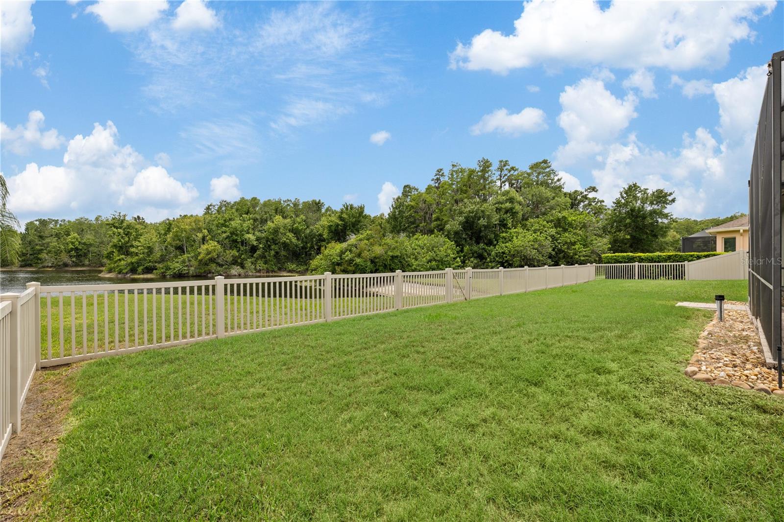 3015 LYNWOOD COURT