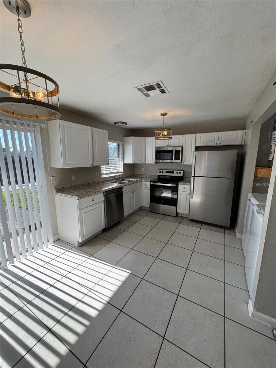 POINCIANA NBRHD 1 SOUTH VILLAGE 1 - Residential Lease