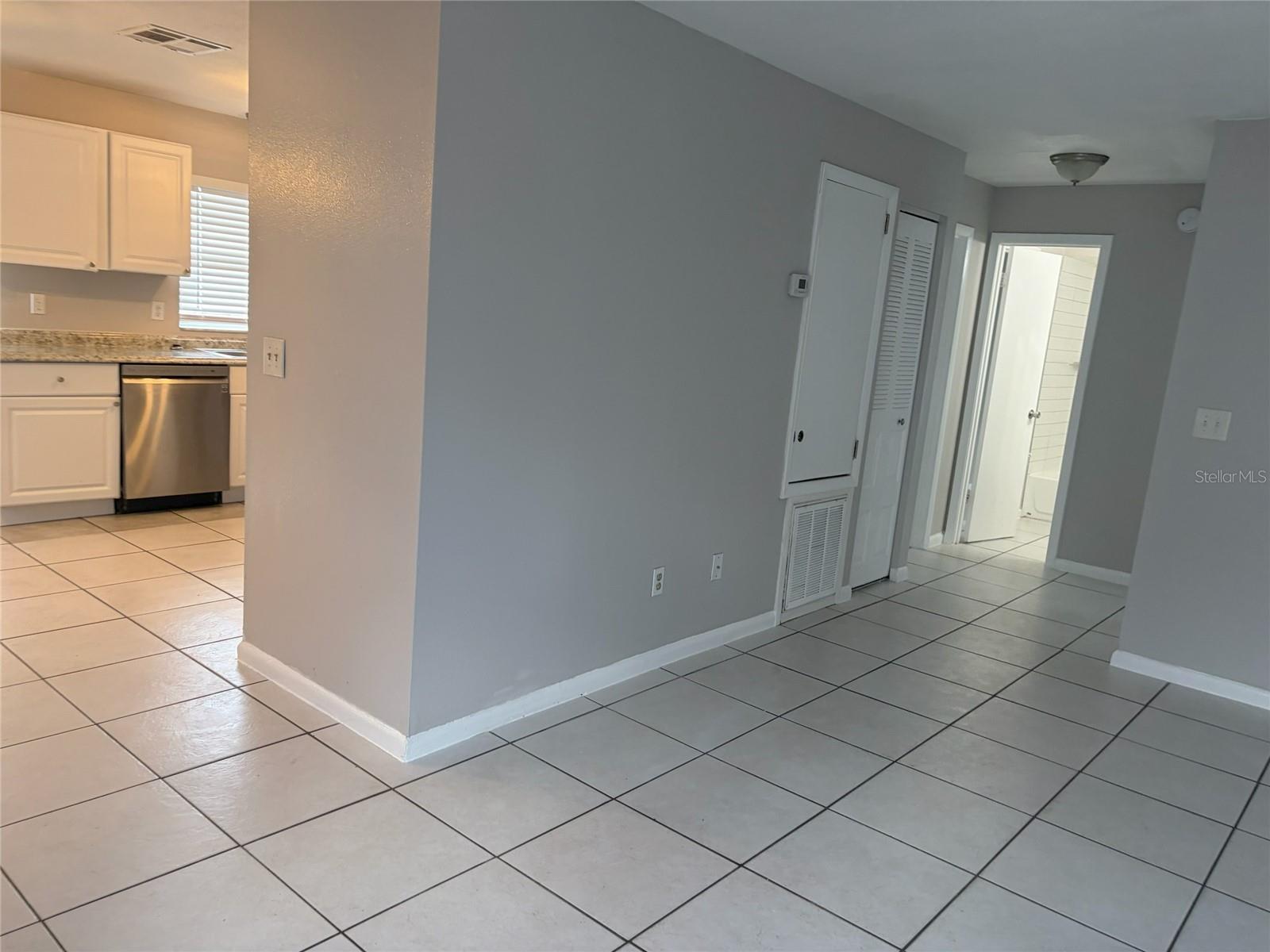 POINCIANA NBRHD 1 SOUTH VILLAGE 1 - Residential Lease