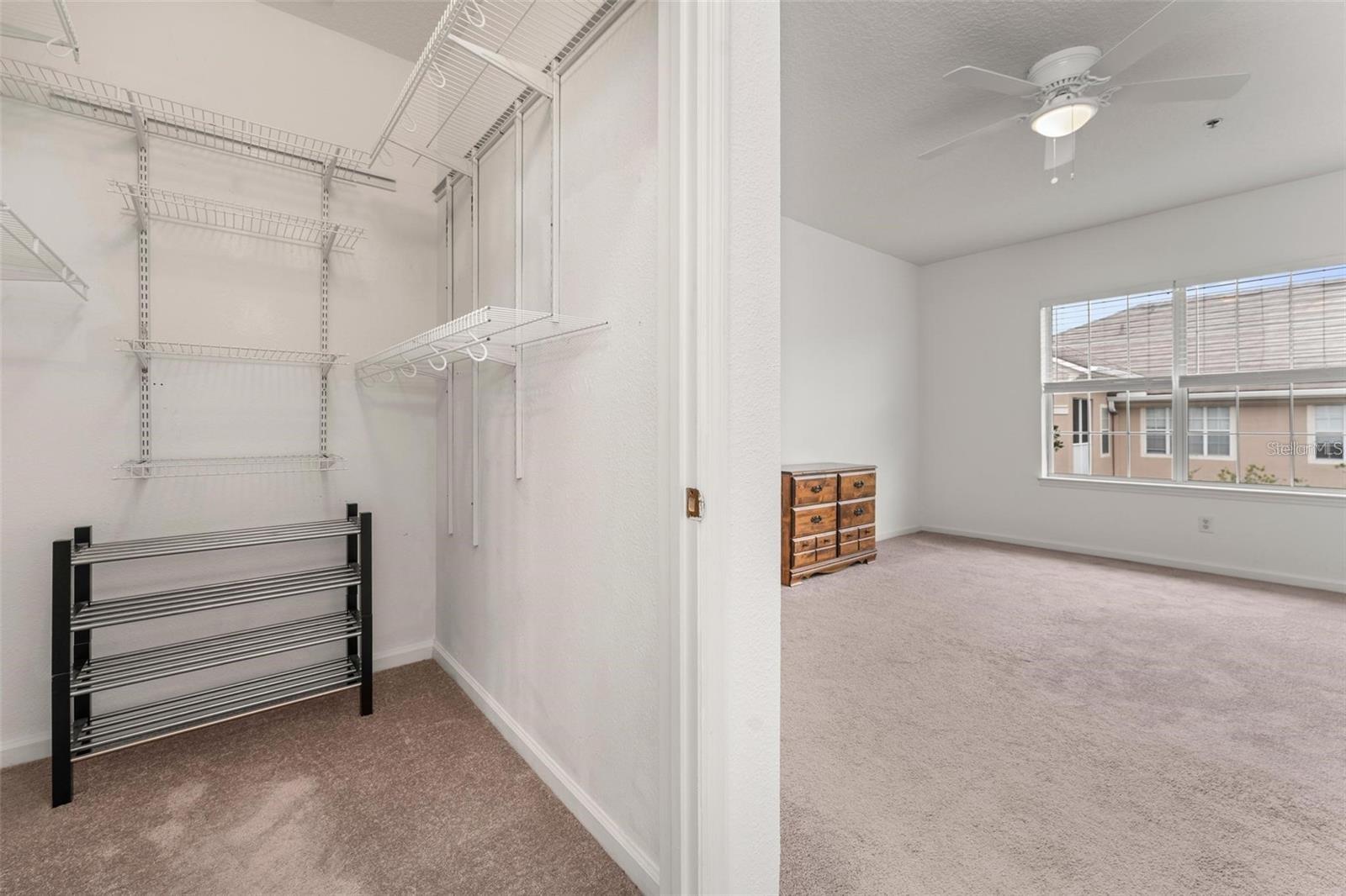 SUMMERGATE CONDO - Residential