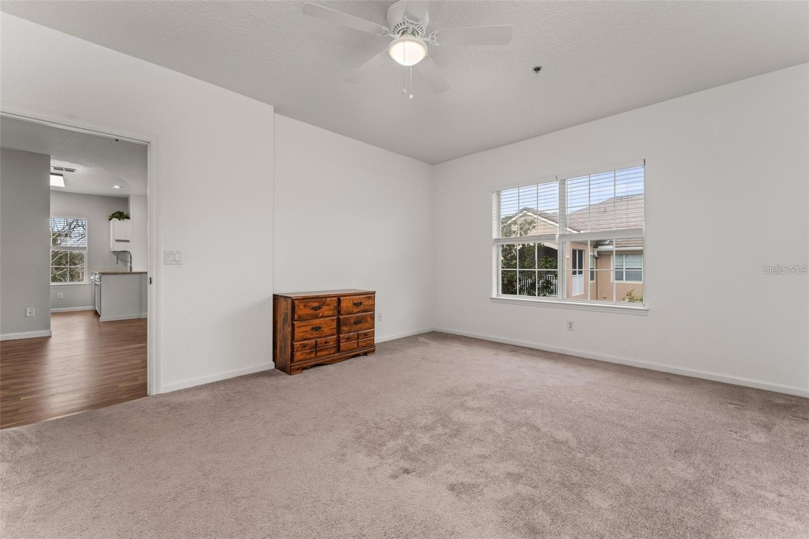 SUMMERGATE CONDO - Residential