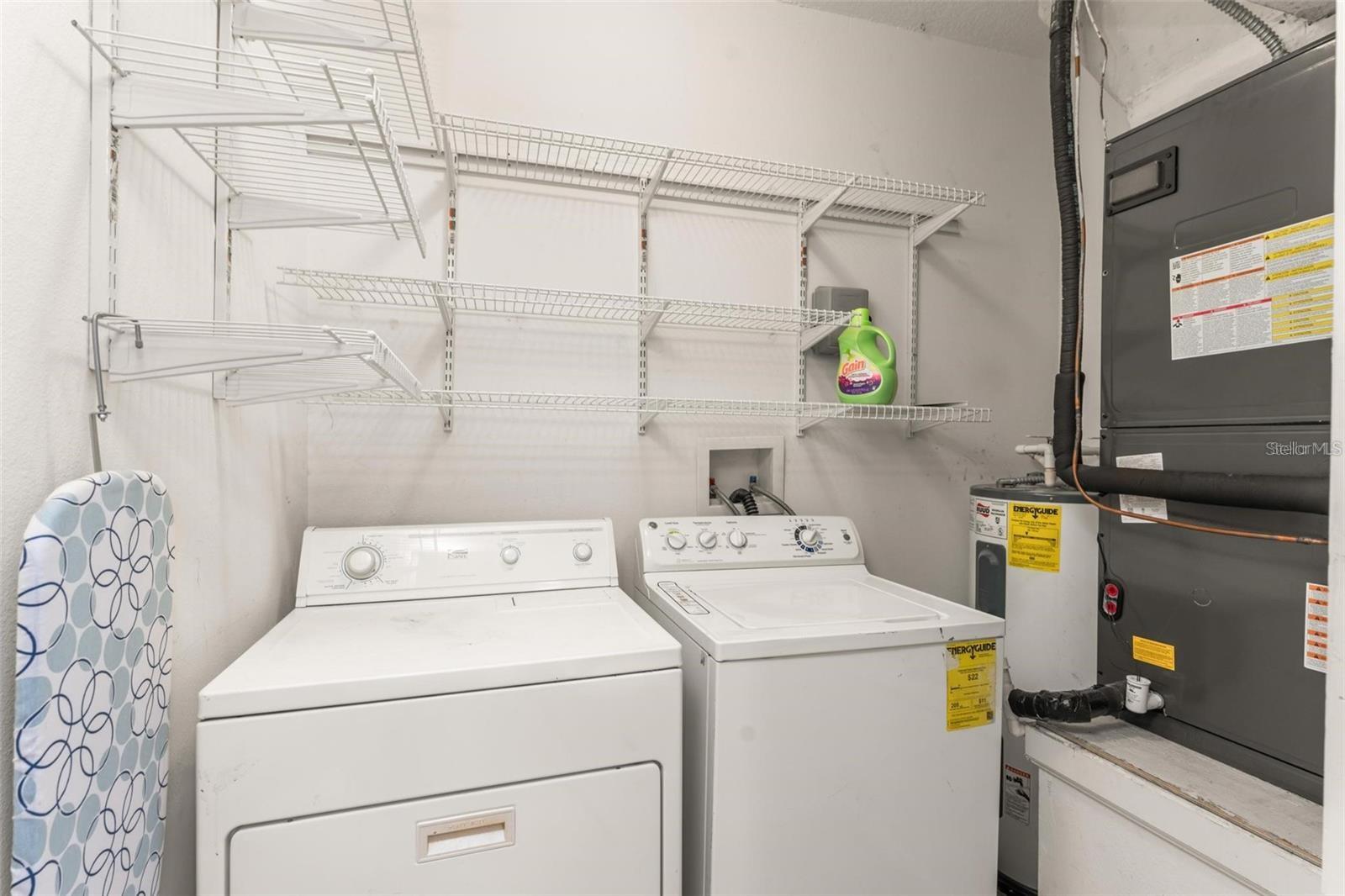 SUMMERGATE CONDO - Residential