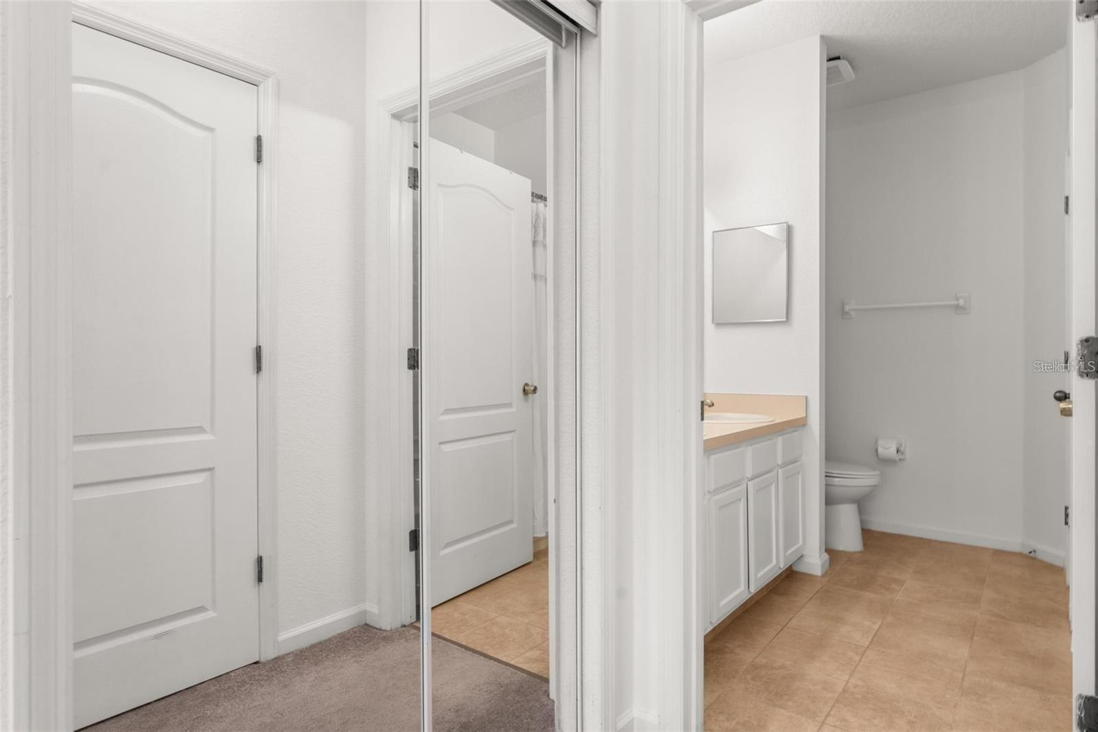 SUMMERGATE CONDO - Residential