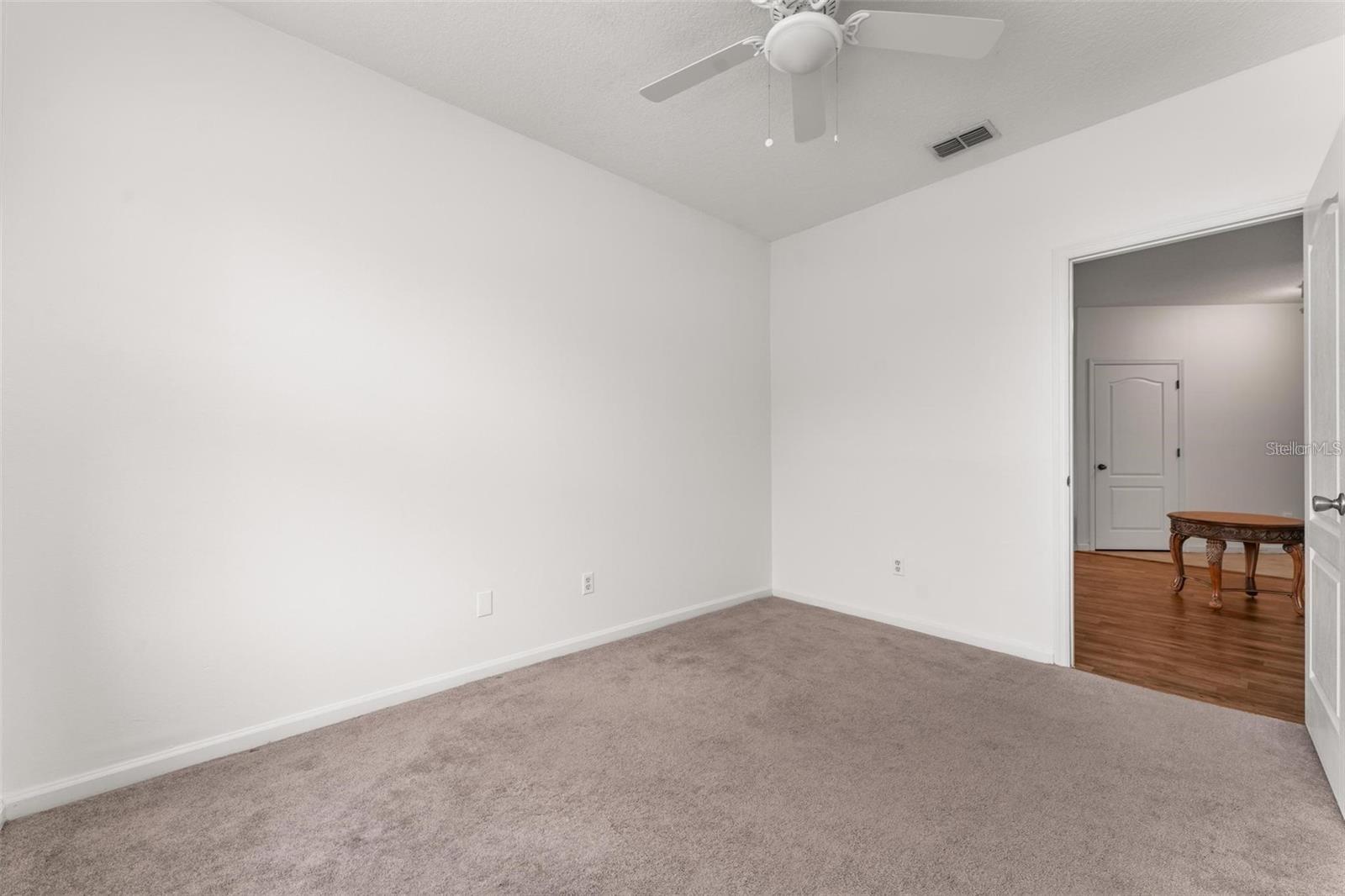 SUMMERGATE CONDO - Residential