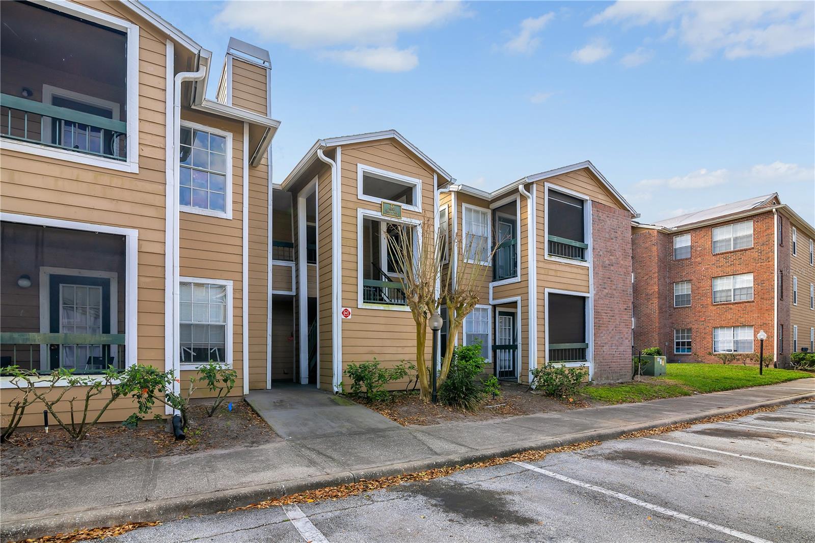 5530 CHRISHIRE WAY D204