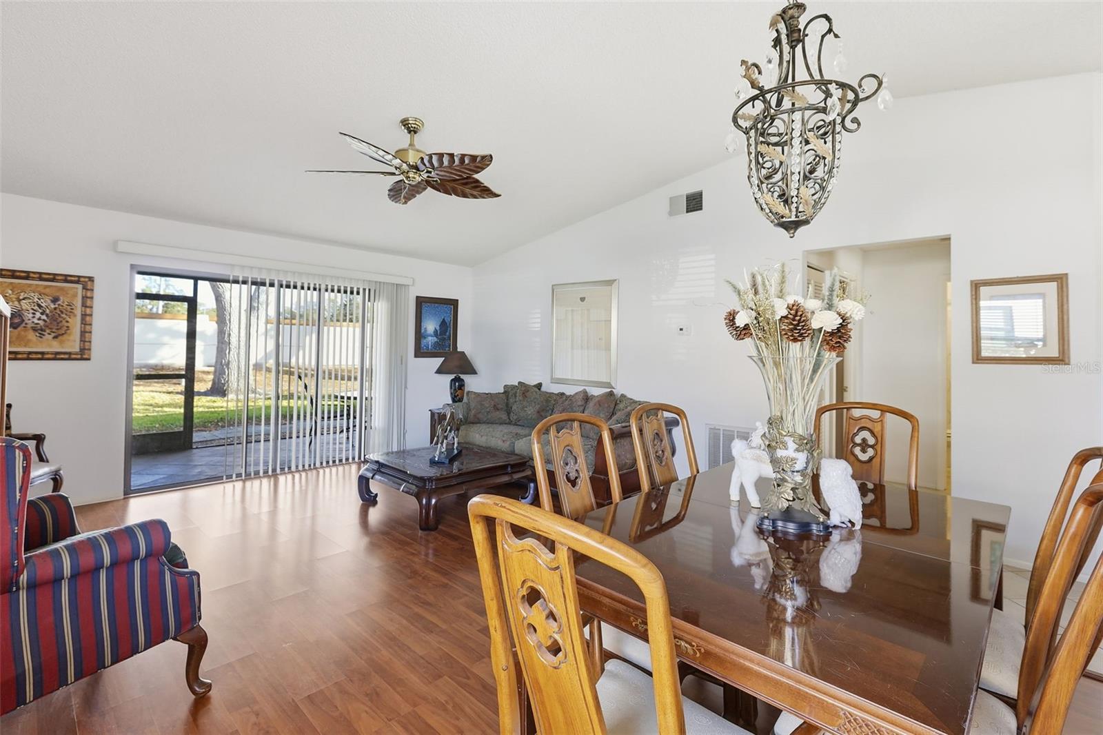 CURRY COVE - Residential