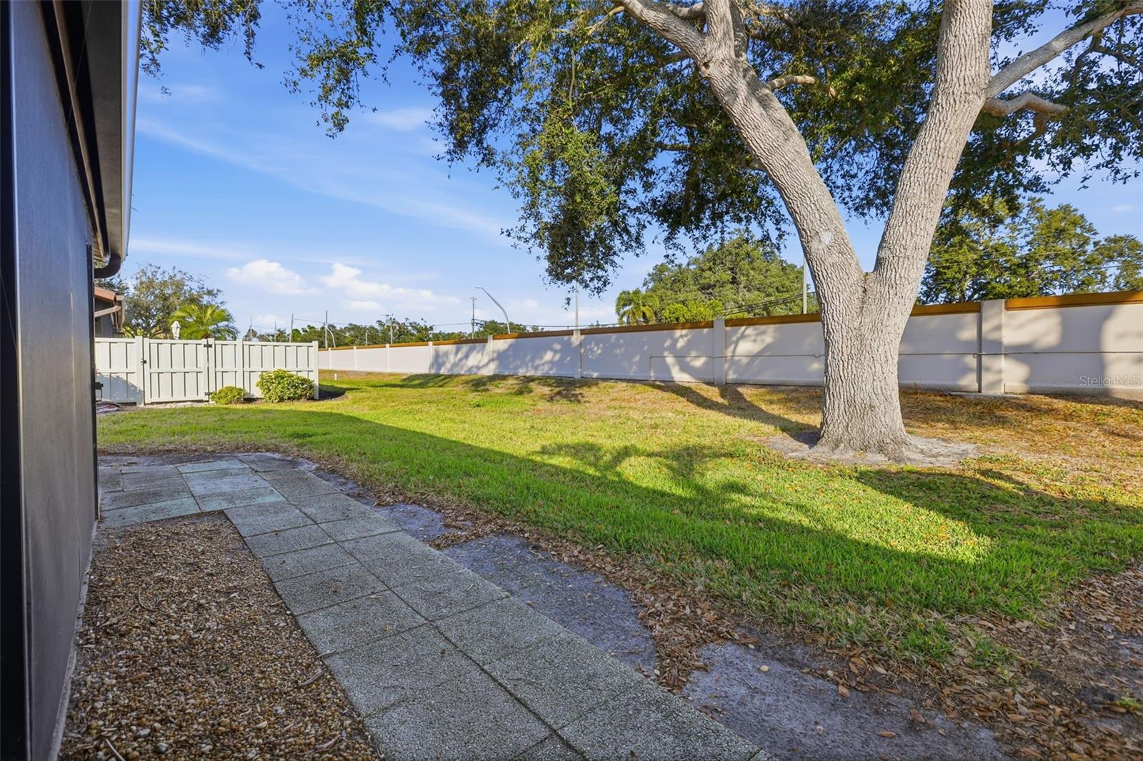 CURRY COVE - Residential