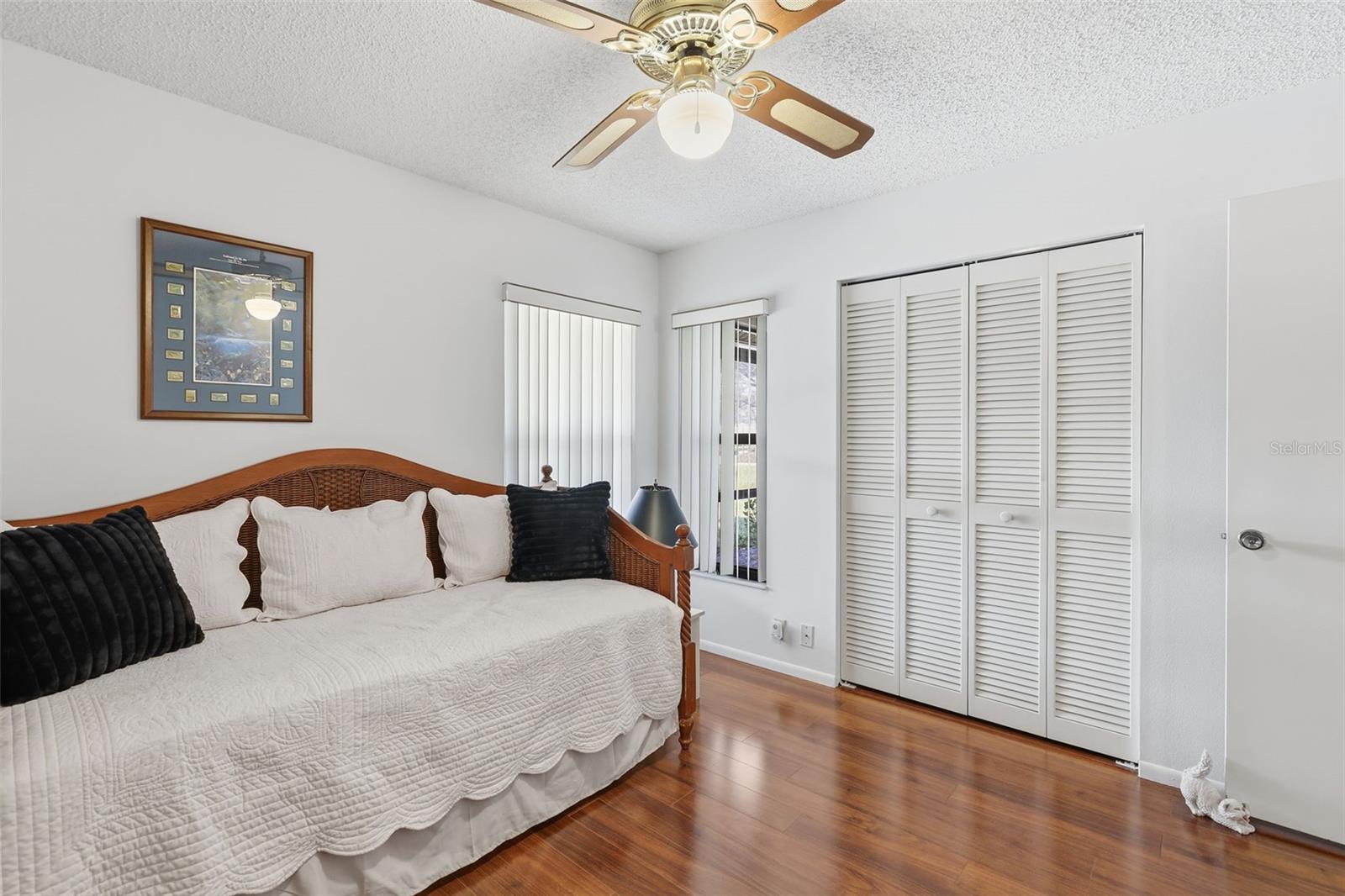 CURRY COVE - Residential