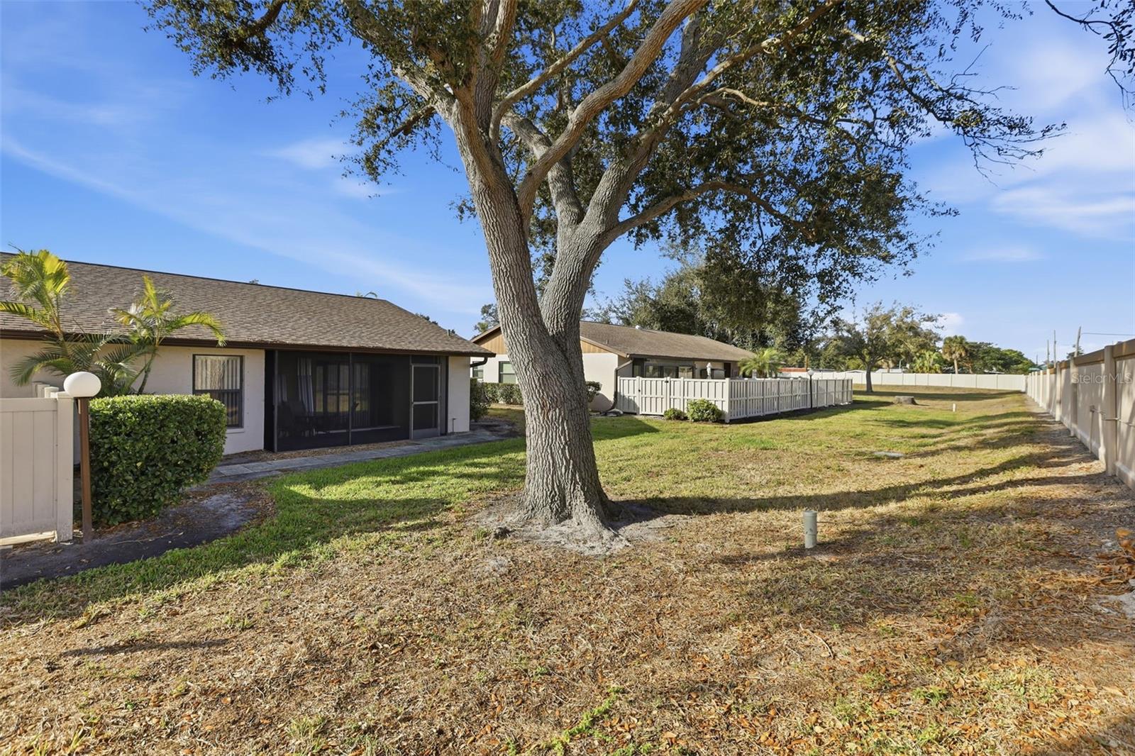 CURRY COVE - Residential