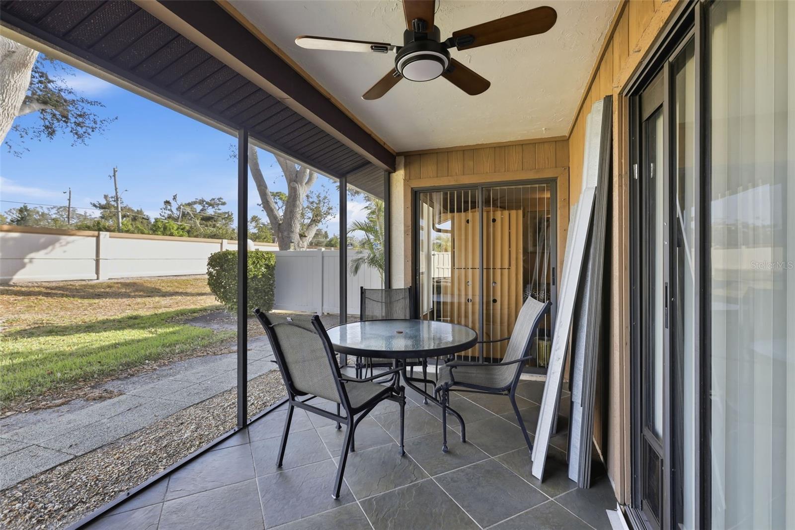 CURRY COVE - Residential