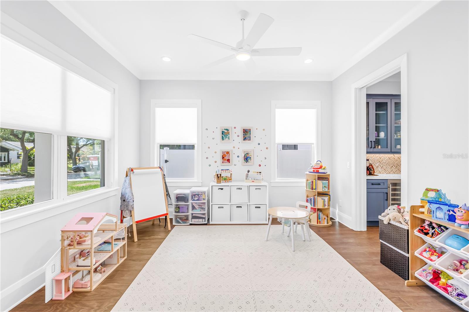 BARNARD ERASTUS A S REV SUB - Residential