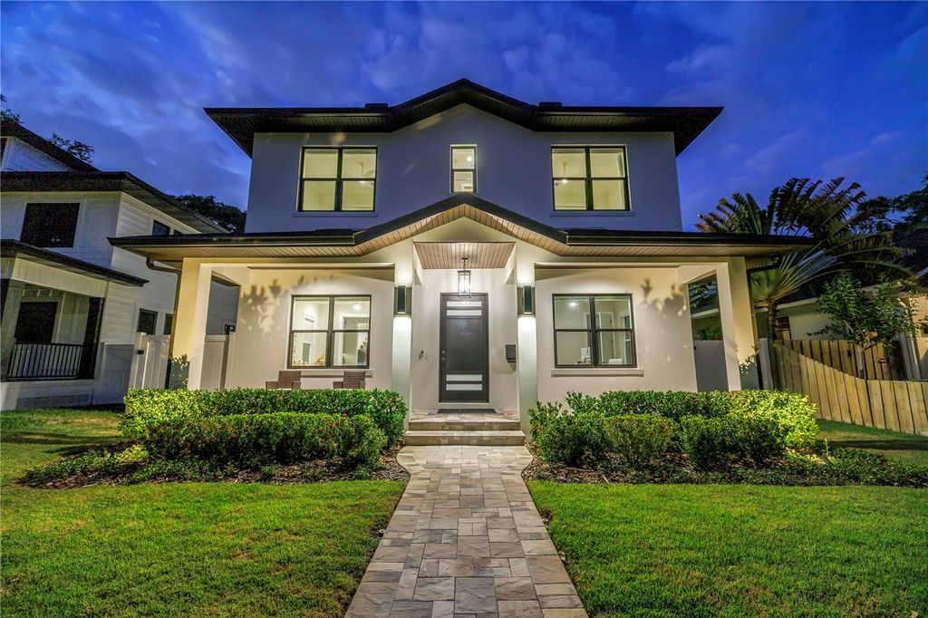 Photo of 151 17th Avenue N, St Petersburg, FL 33704 (MLS # TB8505601)