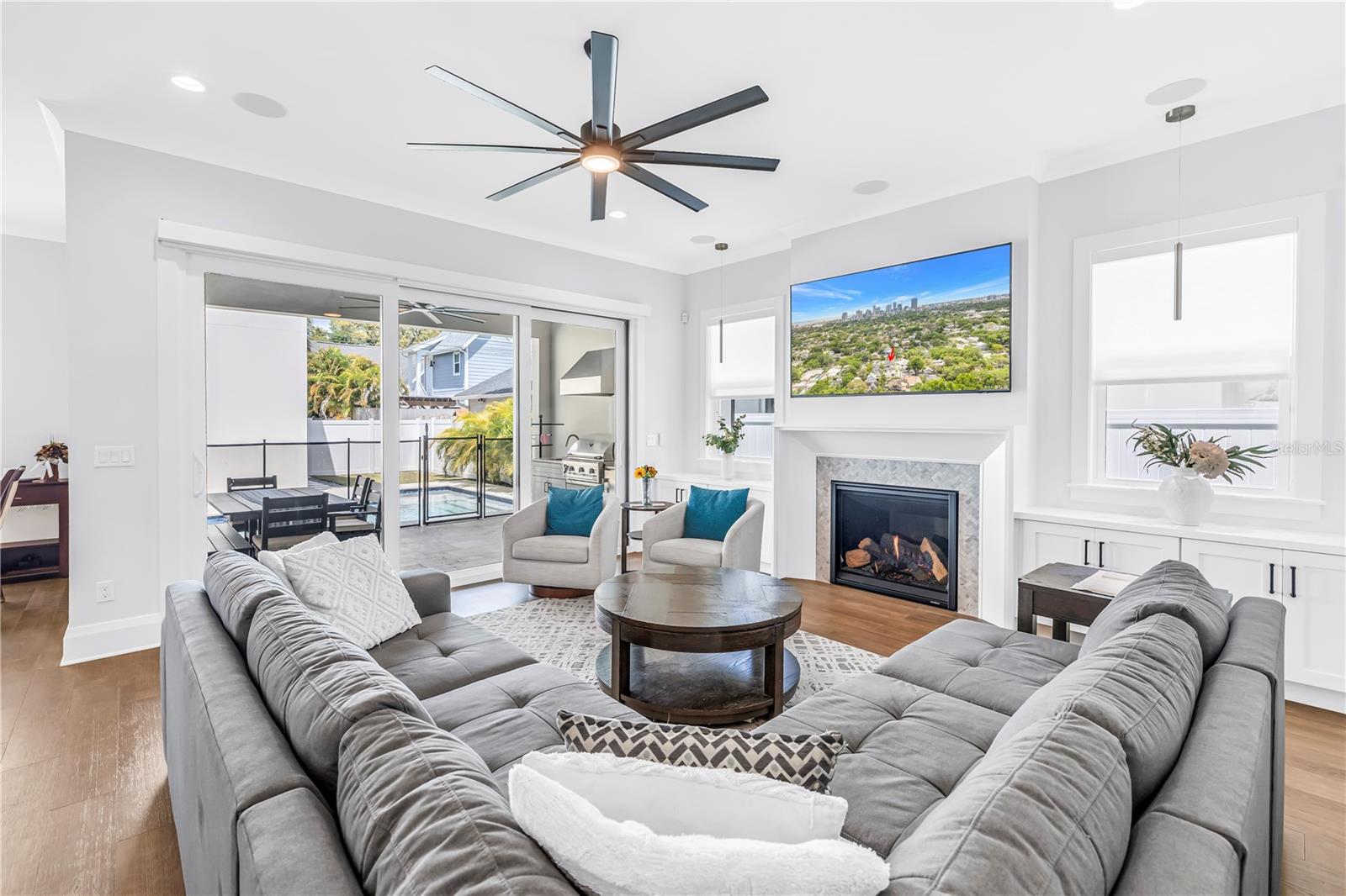 BARNARD ERASTUS A S REV SUB - Residential