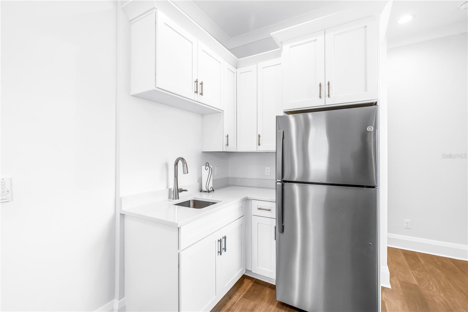 BARNARD ERASTUS A S REV SUB - Residential