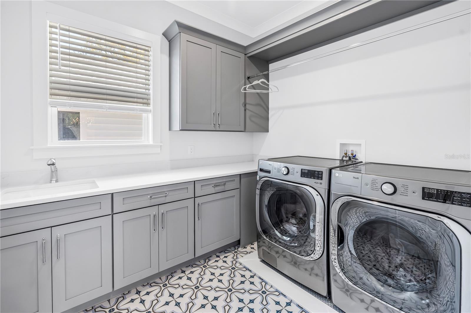 BARNARD ERASTUS A S REV SUB - Residential