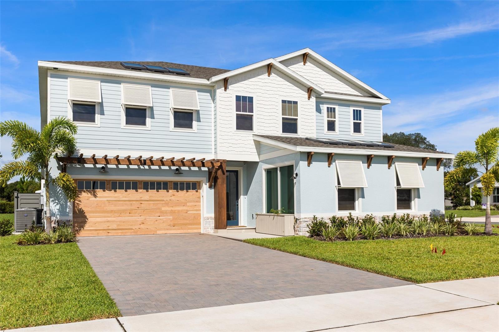 462 EMERALD GROVE DRIVE