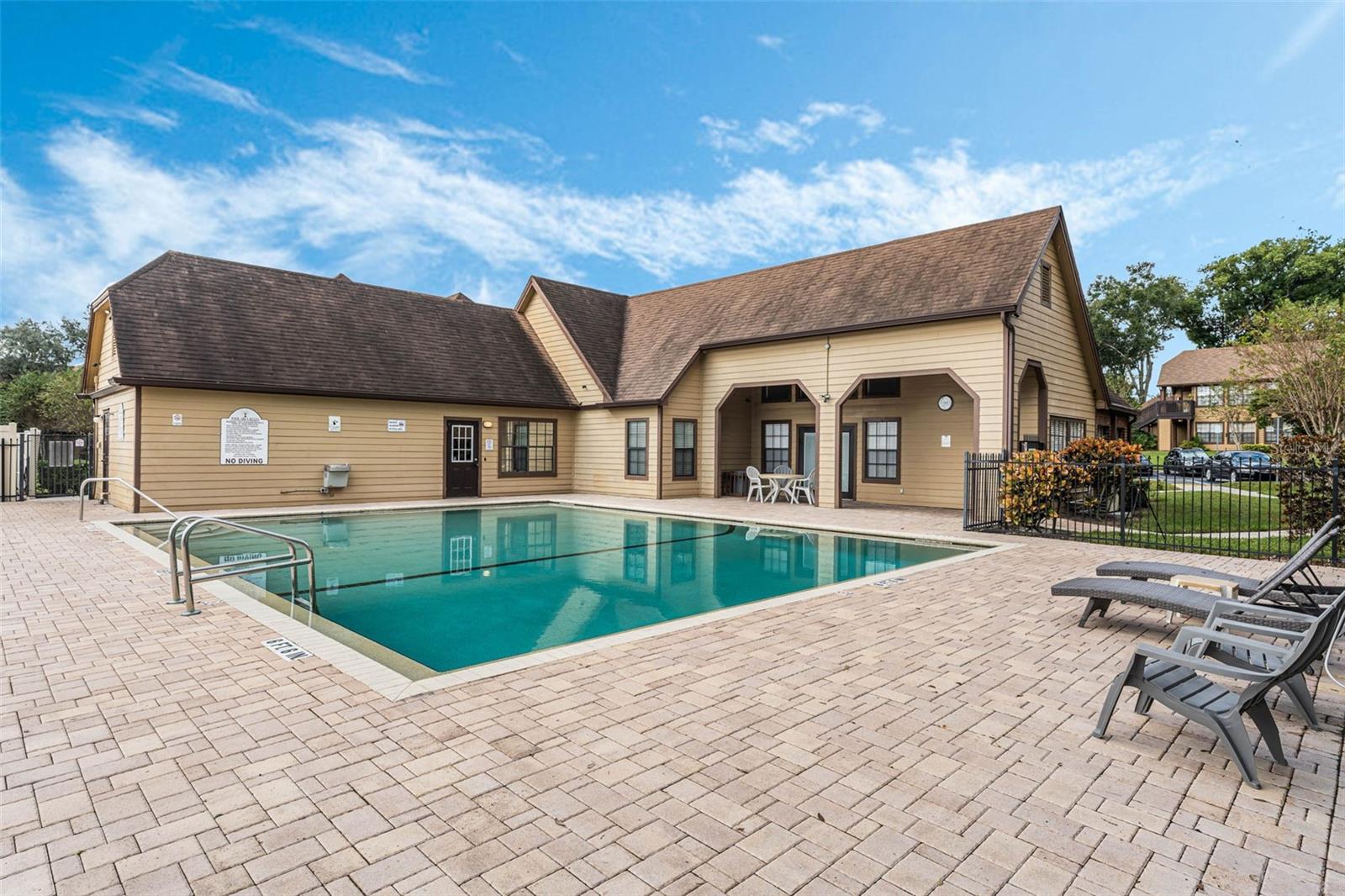 LAKEWOOD PARK A CONDO - Residential