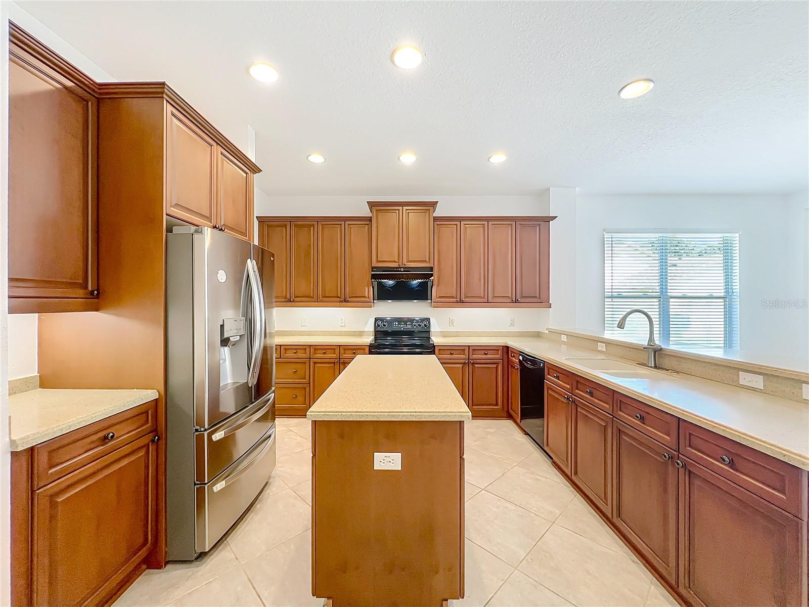 LAKES/WINDERMERE PH 04 - Residential