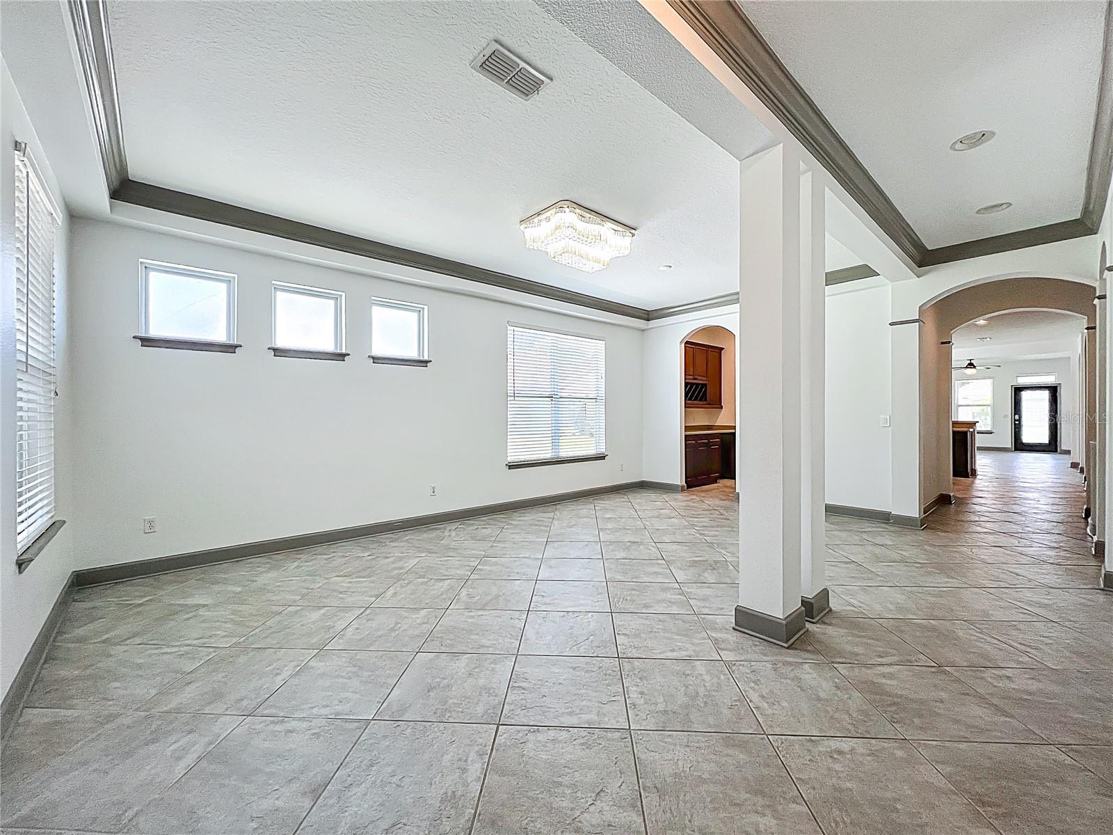 LAKES/WINDERMERE PH 04 - Residential